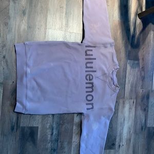 Lululemon size 0 lavender Sweatshirt